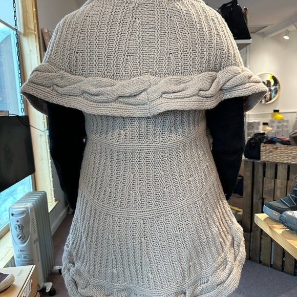 Part Two Cardigan Size XS - Picture 5 of 6